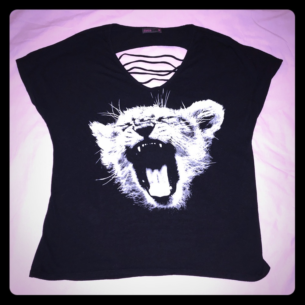 Tiger Cub Tee. NWOT